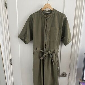 Everlane Women’s Fatigue Short Sleeve Jumpsuit Olive Green